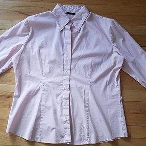 🚨3/$15🚨 New York & Company Light Pink Button Down Top - XL